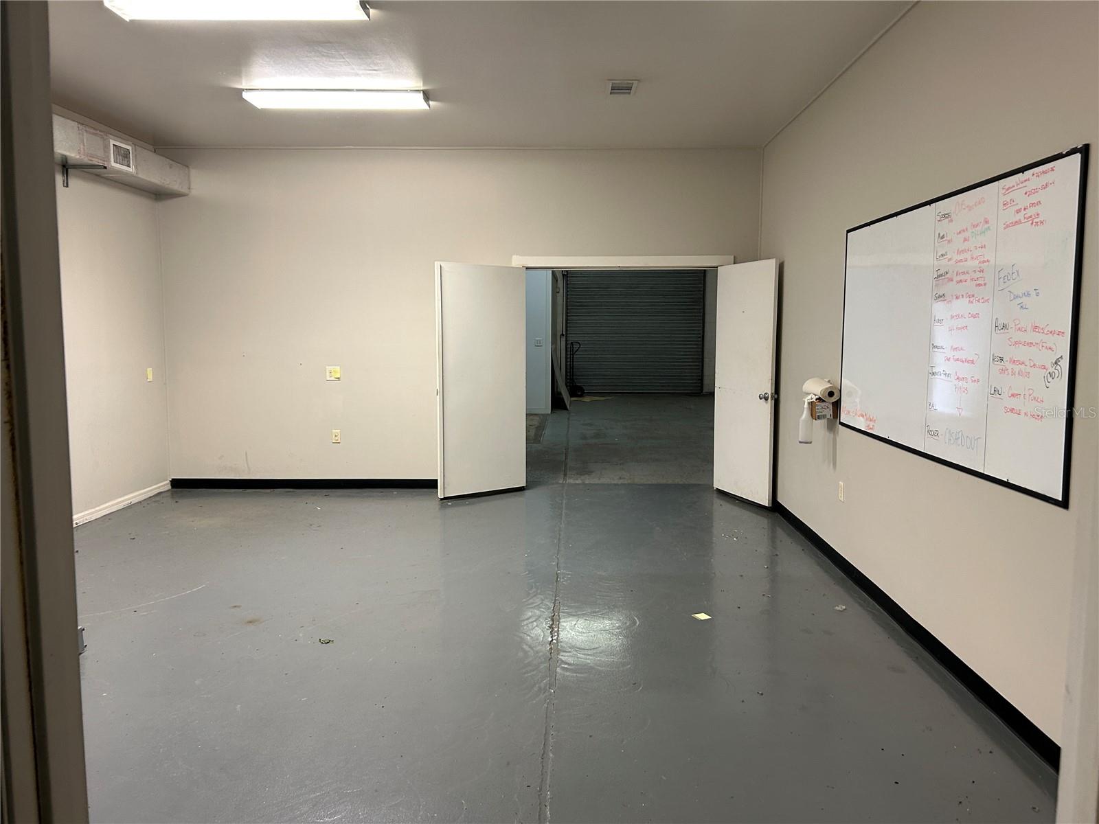 Image 4 of 5 For 7175 Pine Avenue C