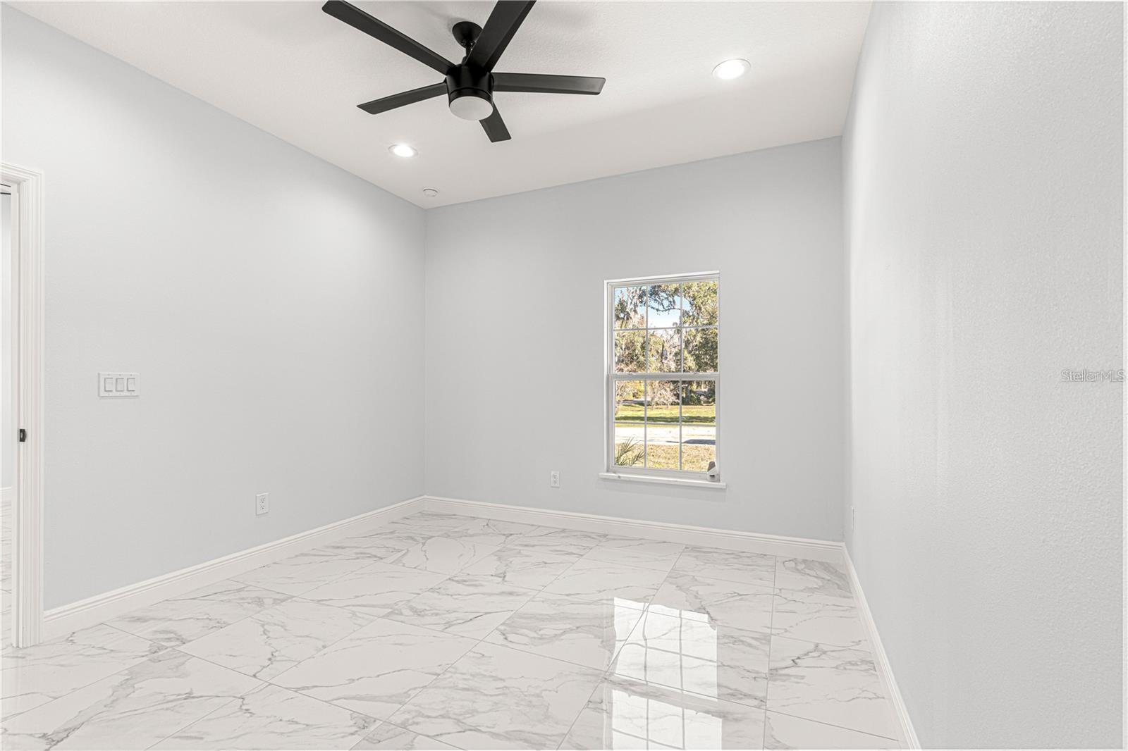 Image 12 of 28 For 15186 61st Court