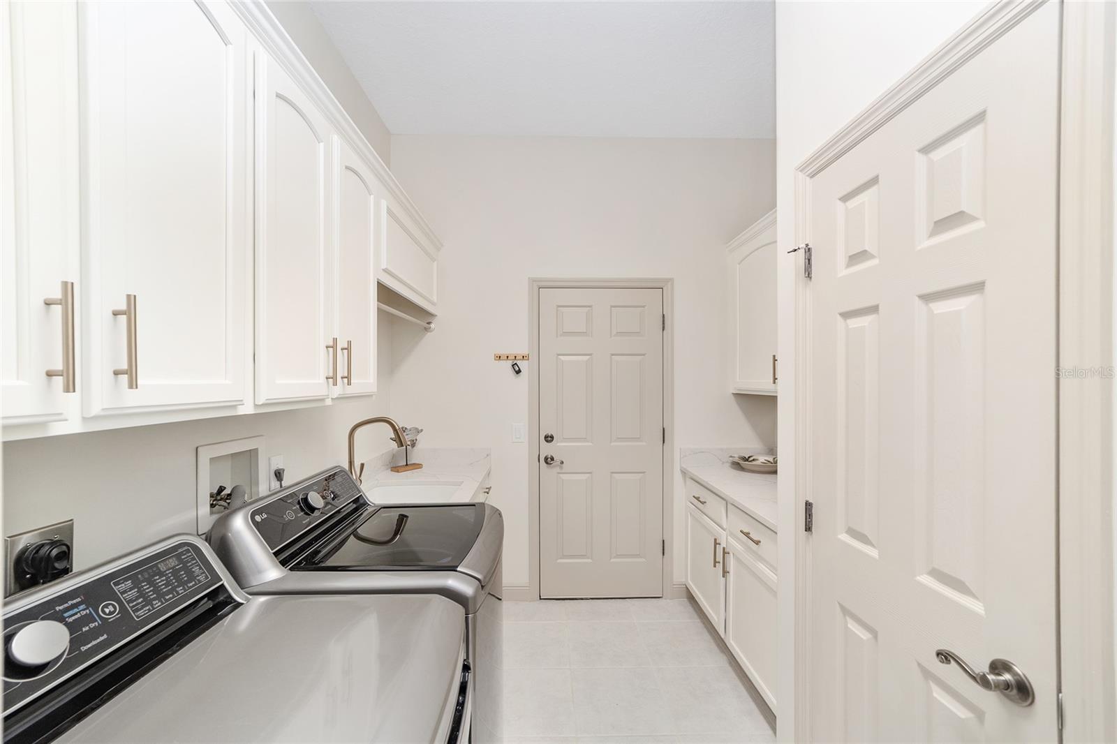 Image 44 of 62 For 2834 Prestwick Way