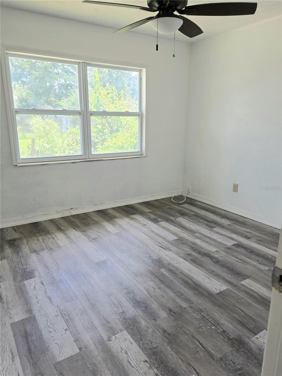Image 11 of 22 For 4091 4th Terrace