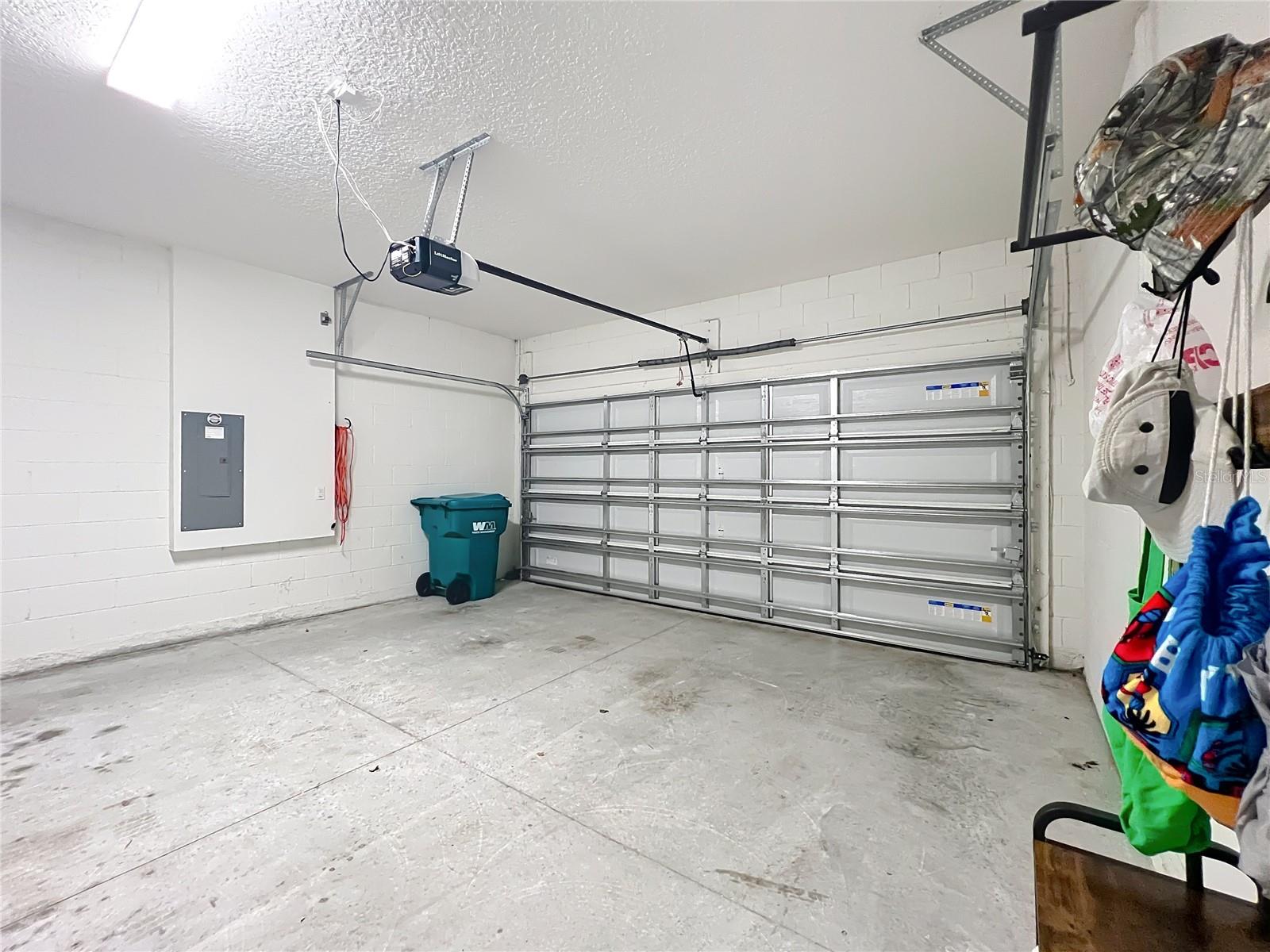 Image 36 of 43 For 5300 Sunshine Drive