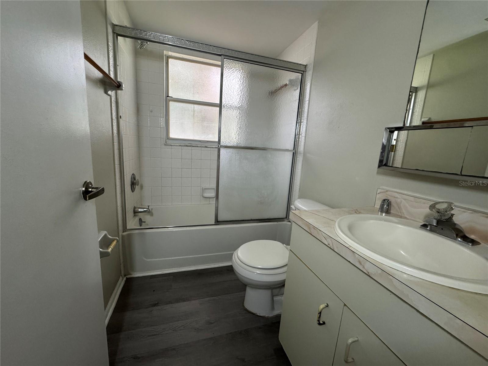 Image 12 of 26 For 8210 Fairways Circle B201
