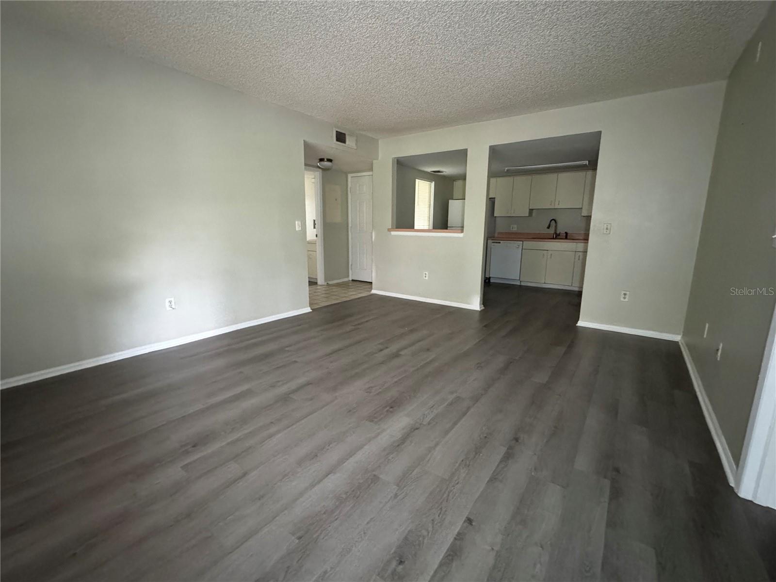 Image 8 of 26 For 8210 Fairways Circle B201