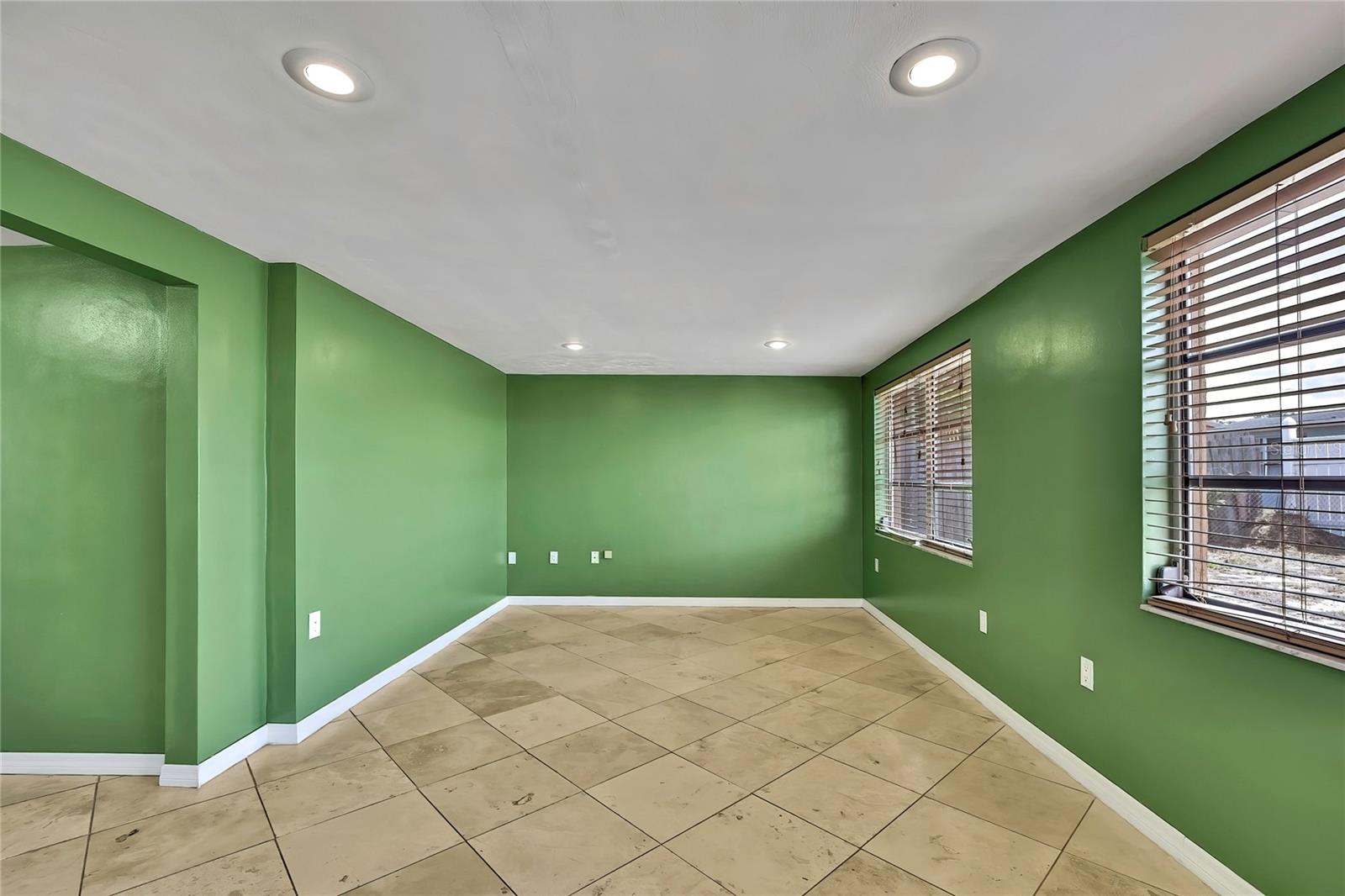 Image 11 of 44 For 7726 Gulf Highlands Drive