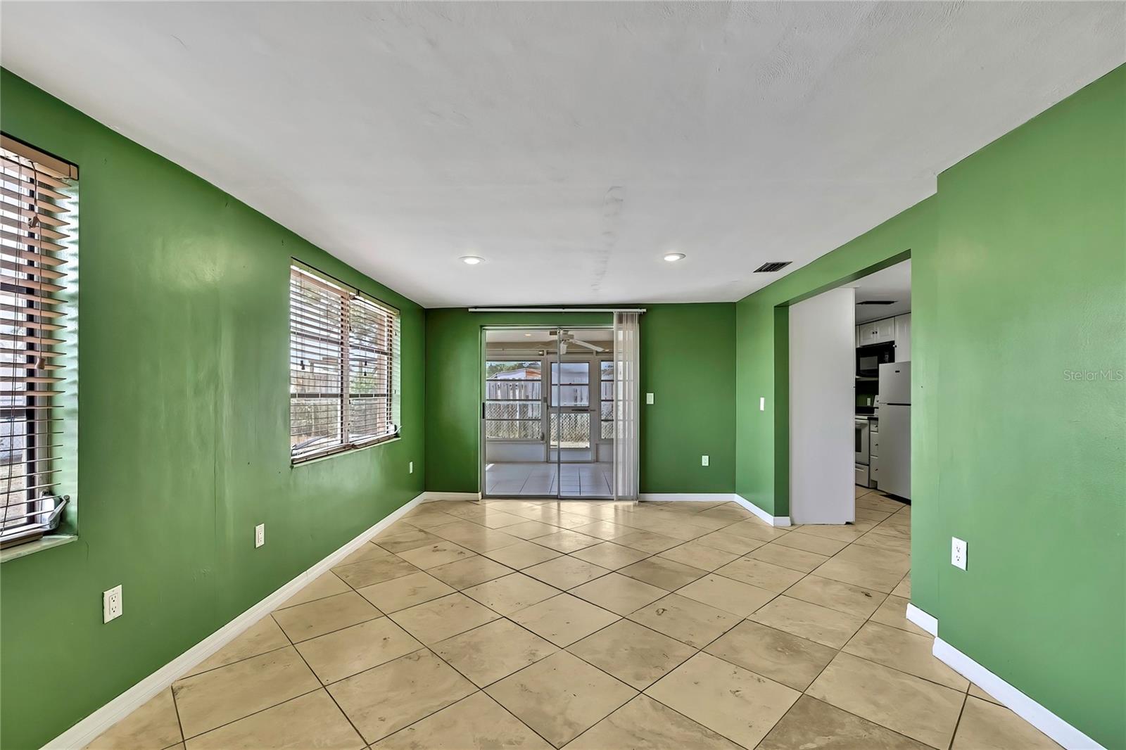 Image 14 of 44 For 7726 Gulf Highlands Drive