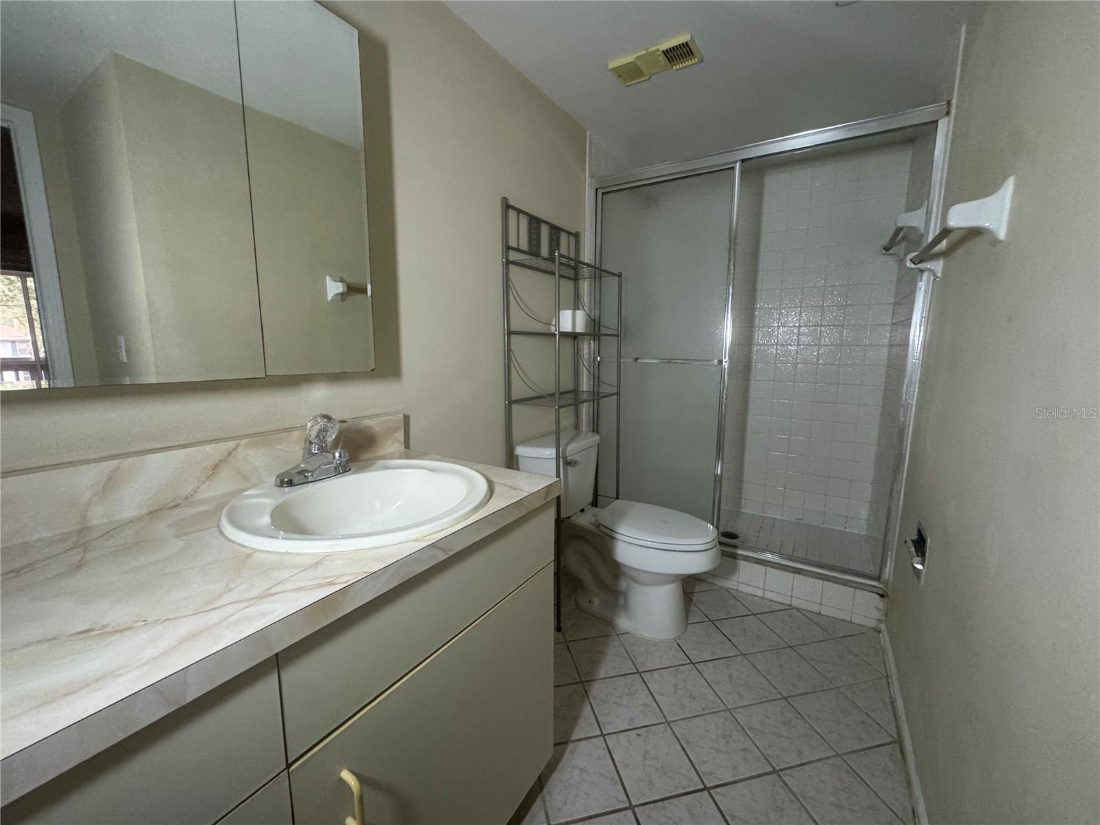 Image 16 of 27 For 8243 Fairways Circle E202