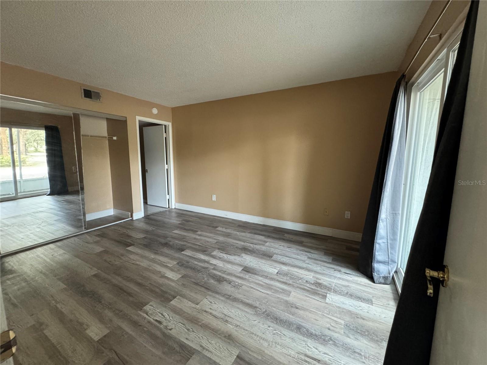 Image 17 of 28 For 8232 Fairways Circle D101