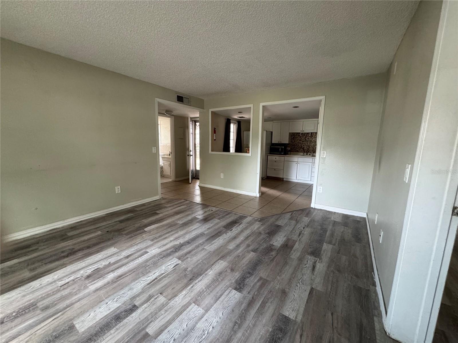 Image 9 of 28 For 8232 Fairways Circle D101