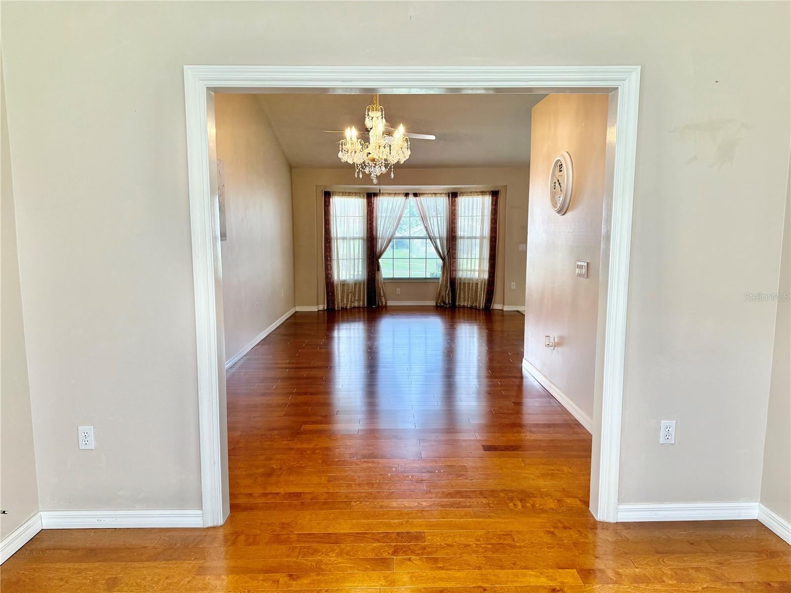 Image 12 of 58 For 6157 Silver Palm Way