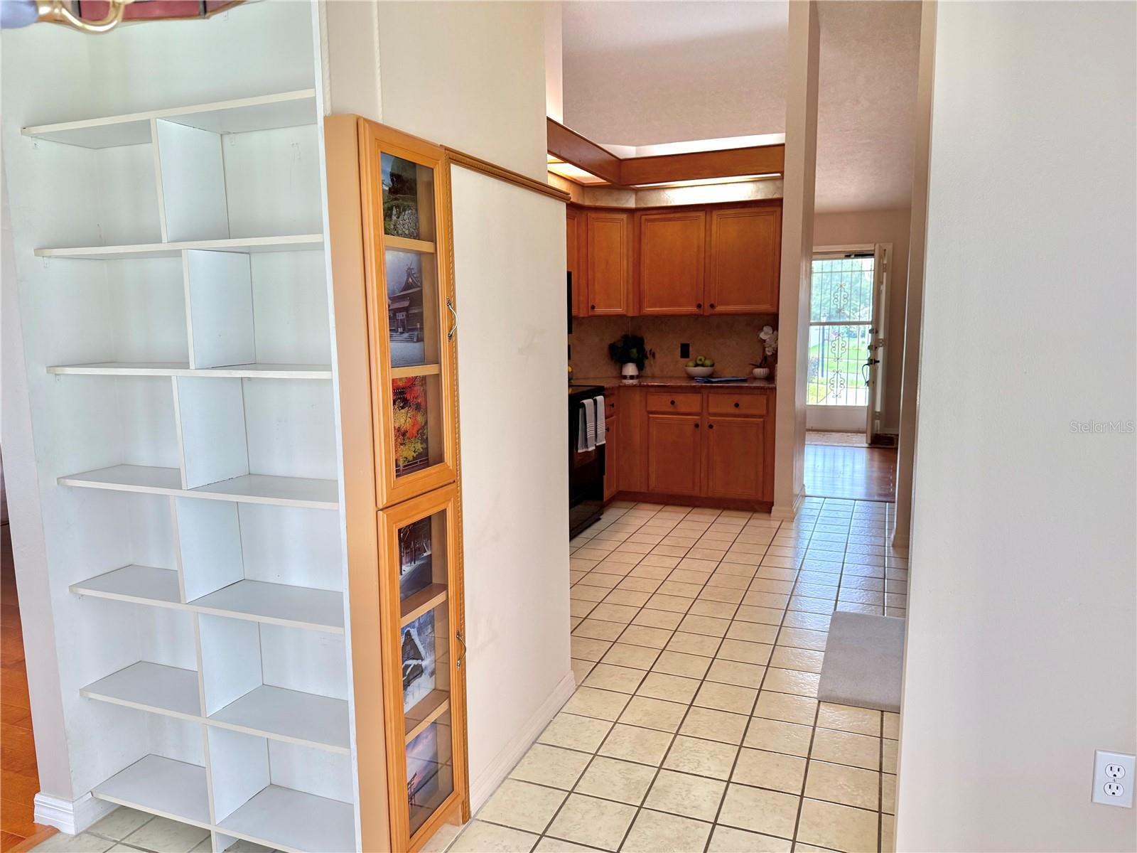 Image 20 of 58 For 6157 Silver Palm Way