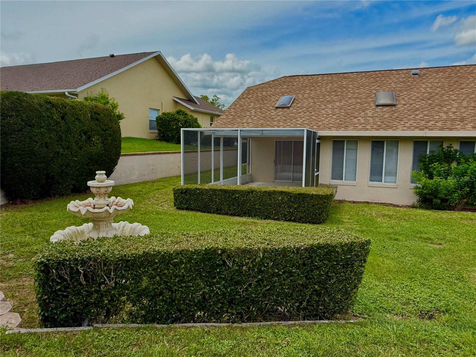 Image 40 of 58 For 6157 Silver Palm Way