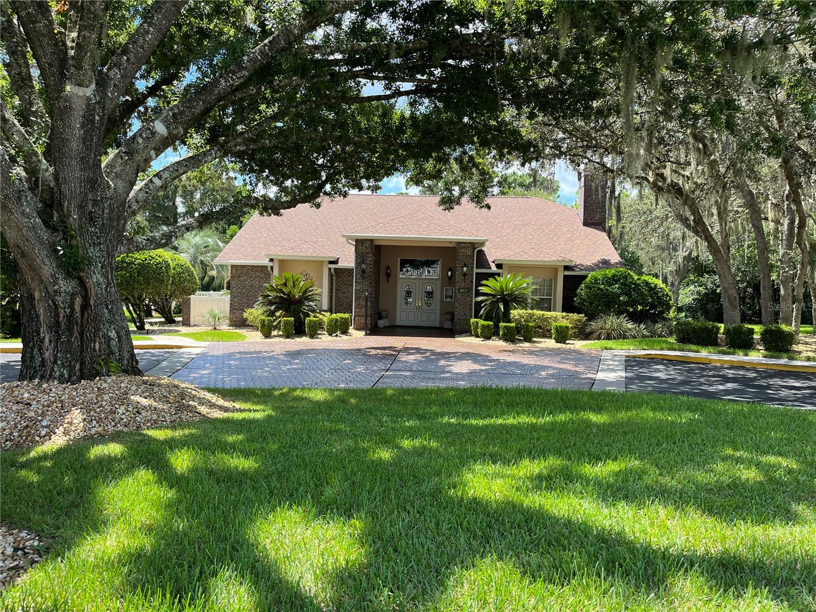 Image 41 of 58 For 6157 Silver Palm Way