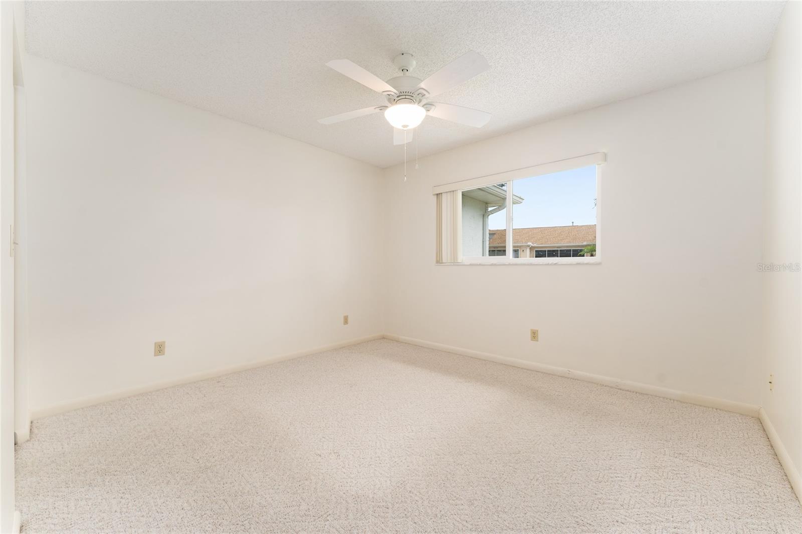 Image 39 of 61 For 9660 92nd Court C