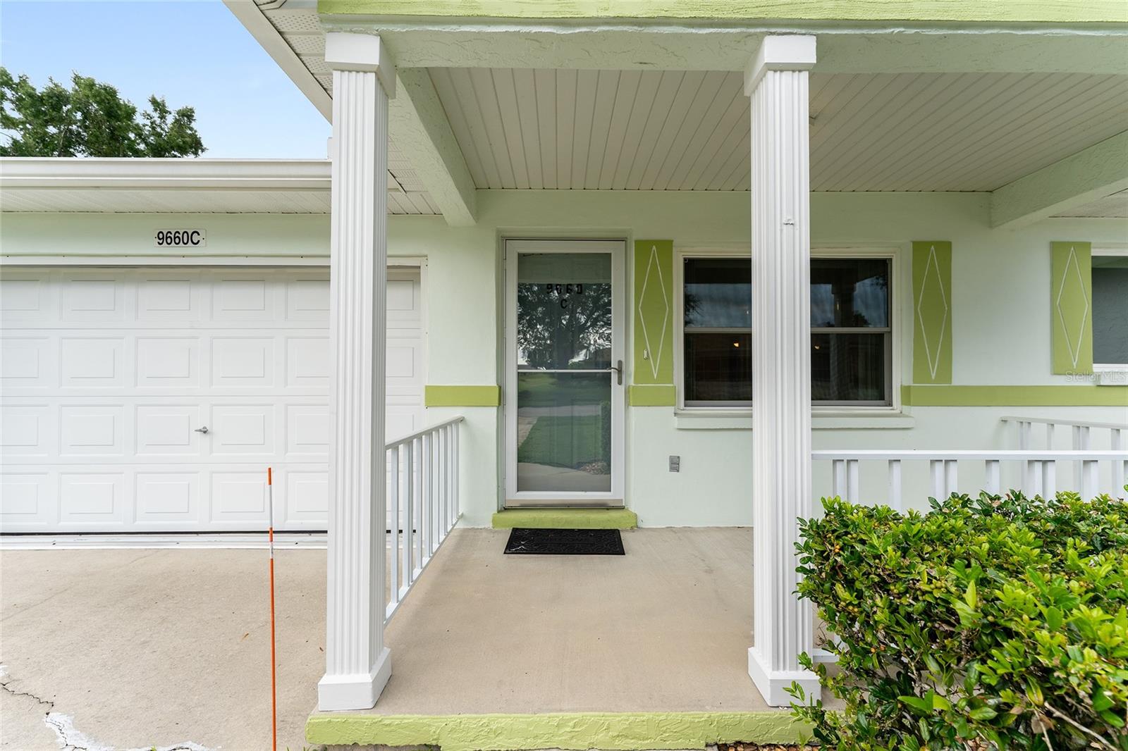 Image 8 of 61 For 9660 92nd Court C