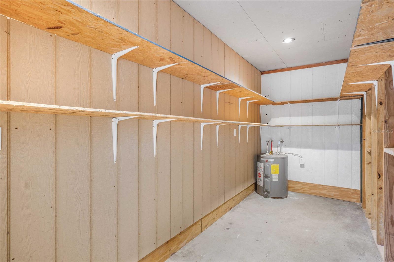 Image 52 of 95 For 3020 189th Avenue