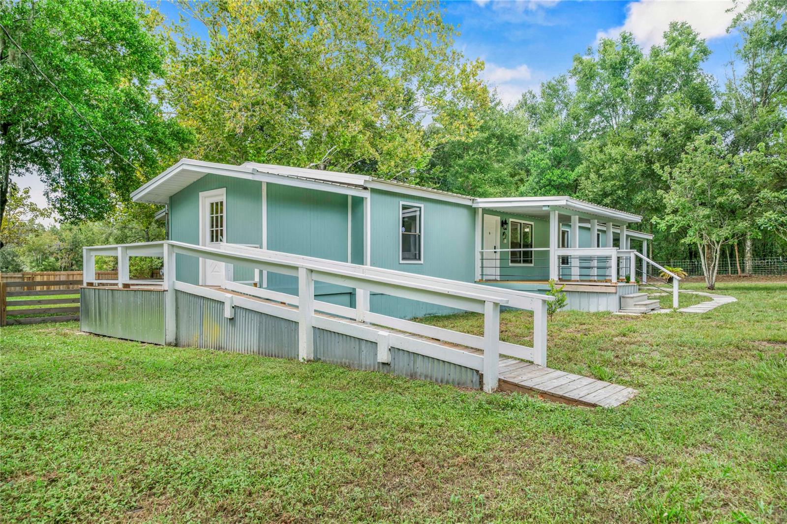 Image 69 of 95 For 3020 189th Avenue