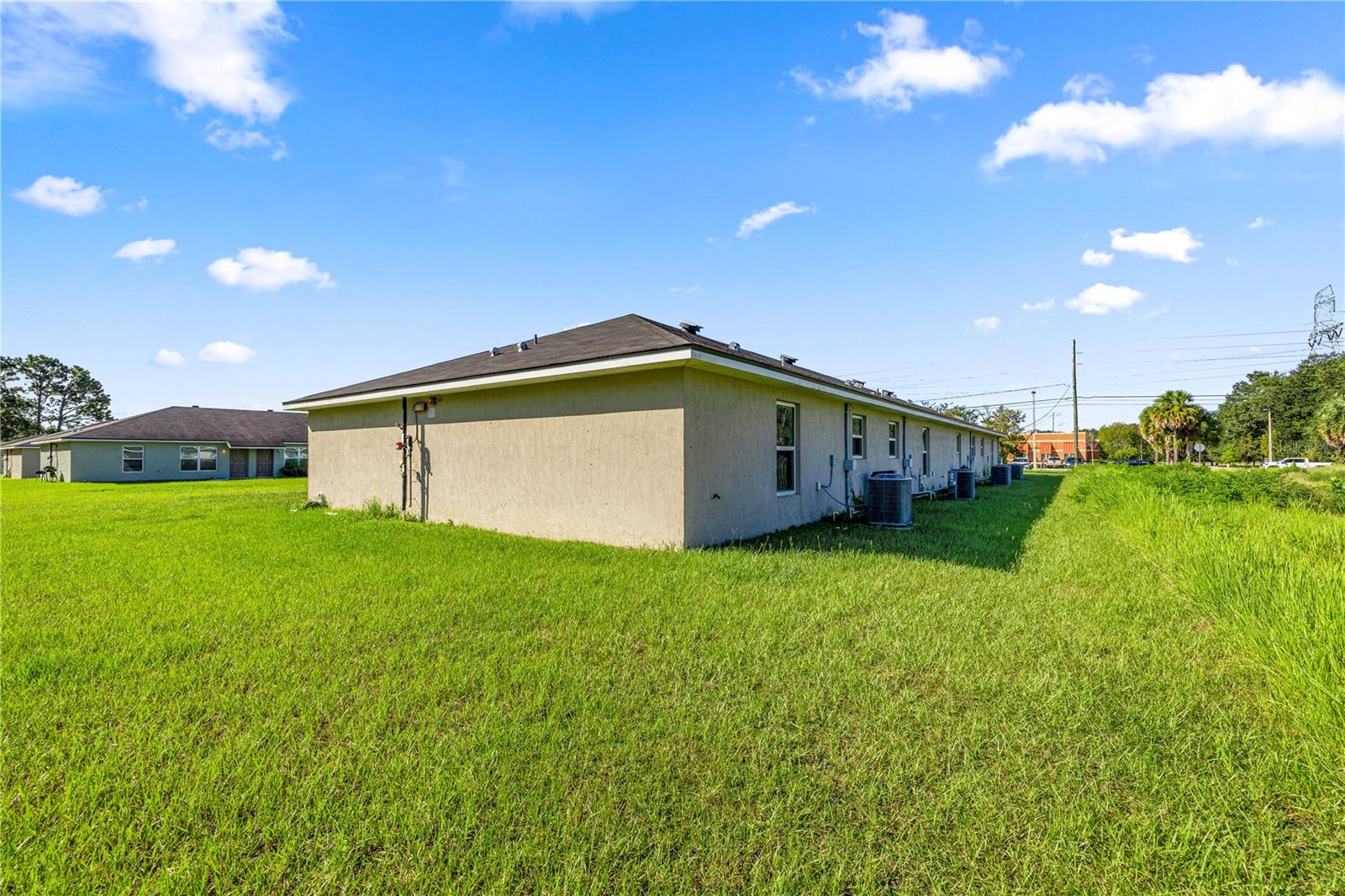 Image 3 of 11 For 7203 Midway Terrace