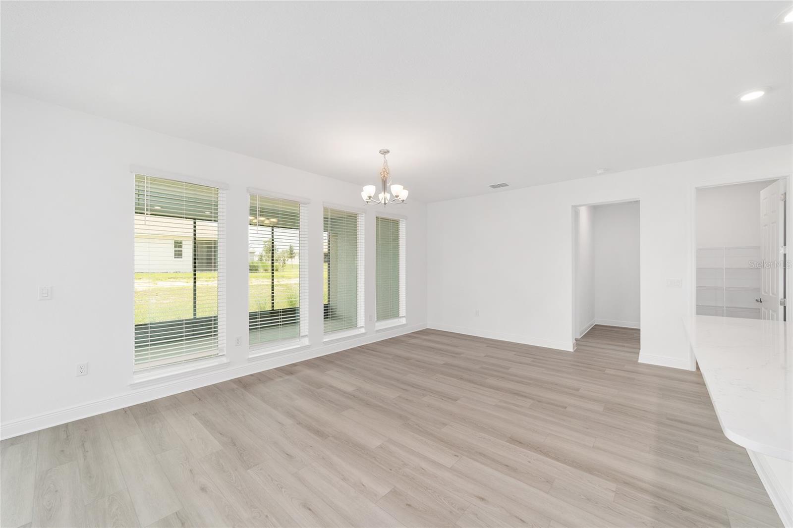 Image 15 of 47 For 10079 106th Circle