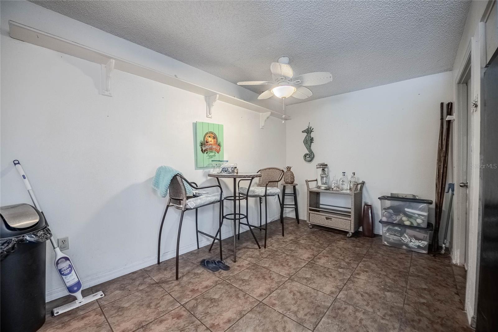 Image 10 of 38 For 4026 Mather Road W