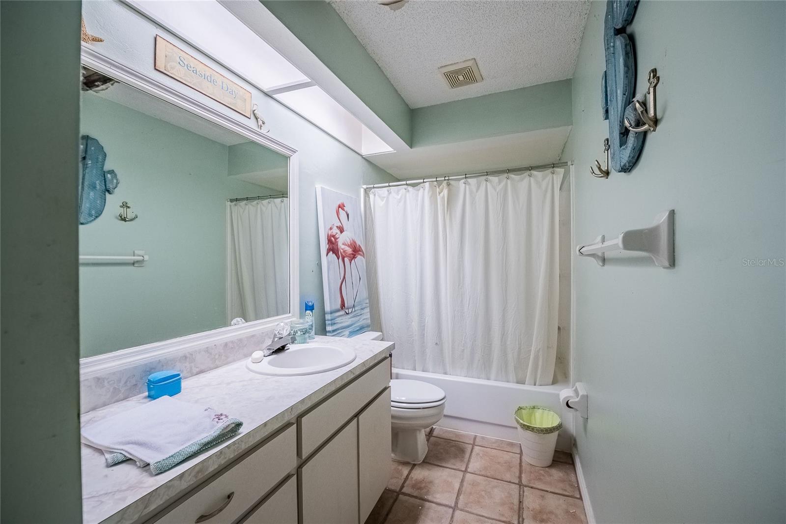Image 20 of 38 For 4026 Mather Road W