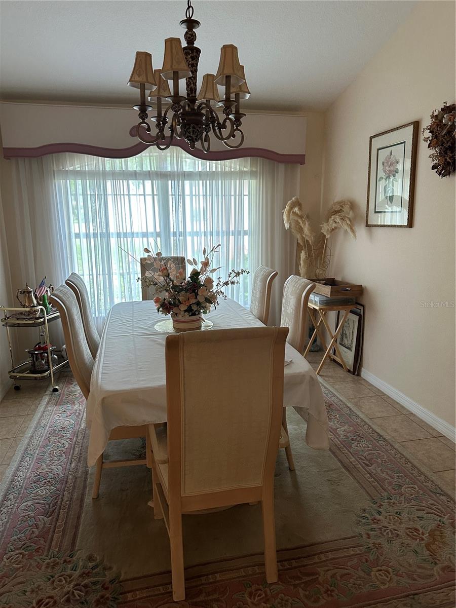 Image 4 of 38 For 9221 193rd Circle