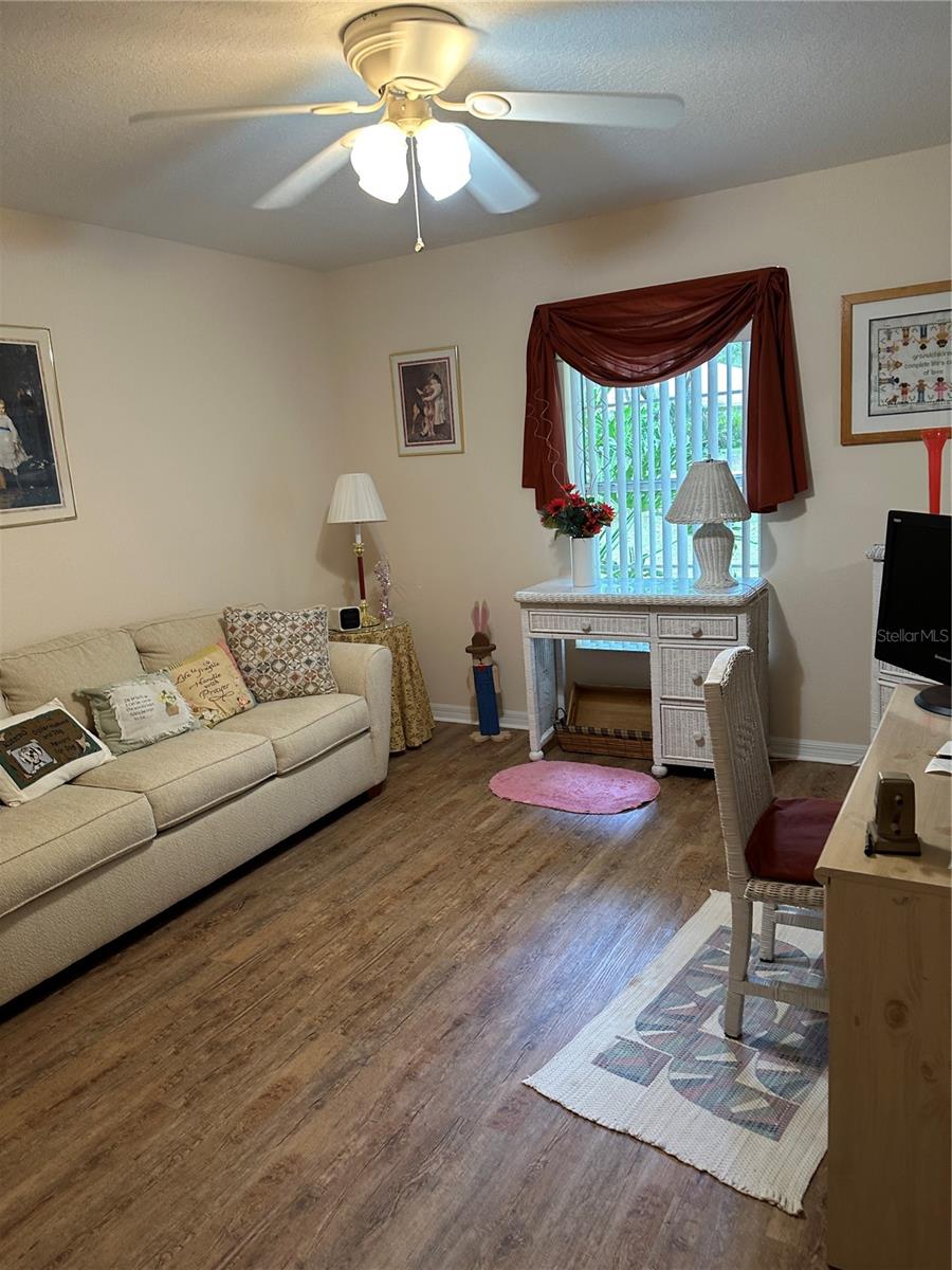 Image 8 of 38 For 9221 193rd Circle