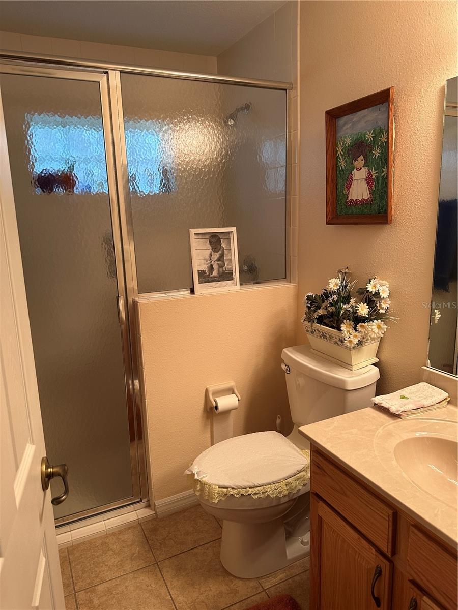 Image 9 of 38 For 9221 193rd Circle