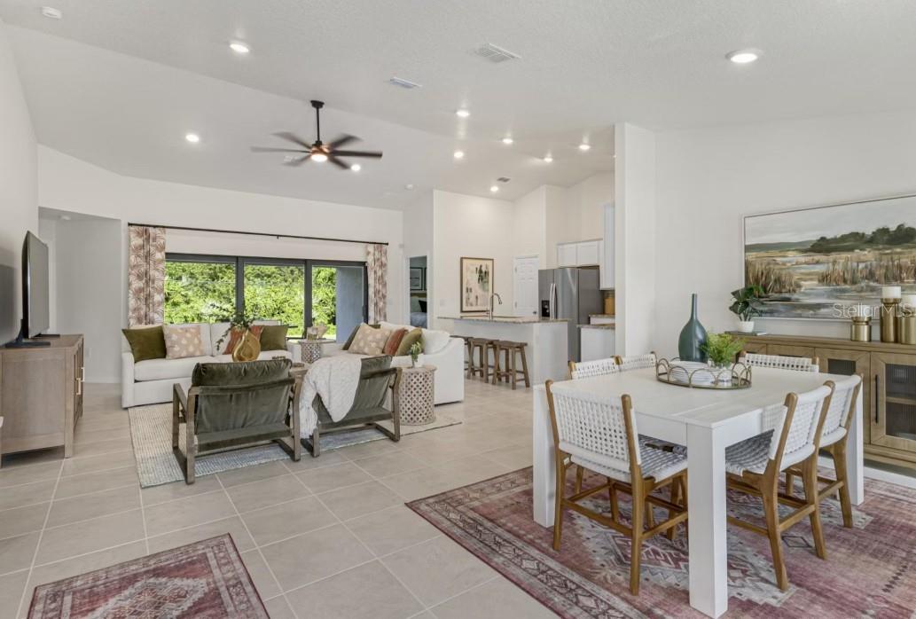 Listing photo id 1 for 6445 Shafton Terrace