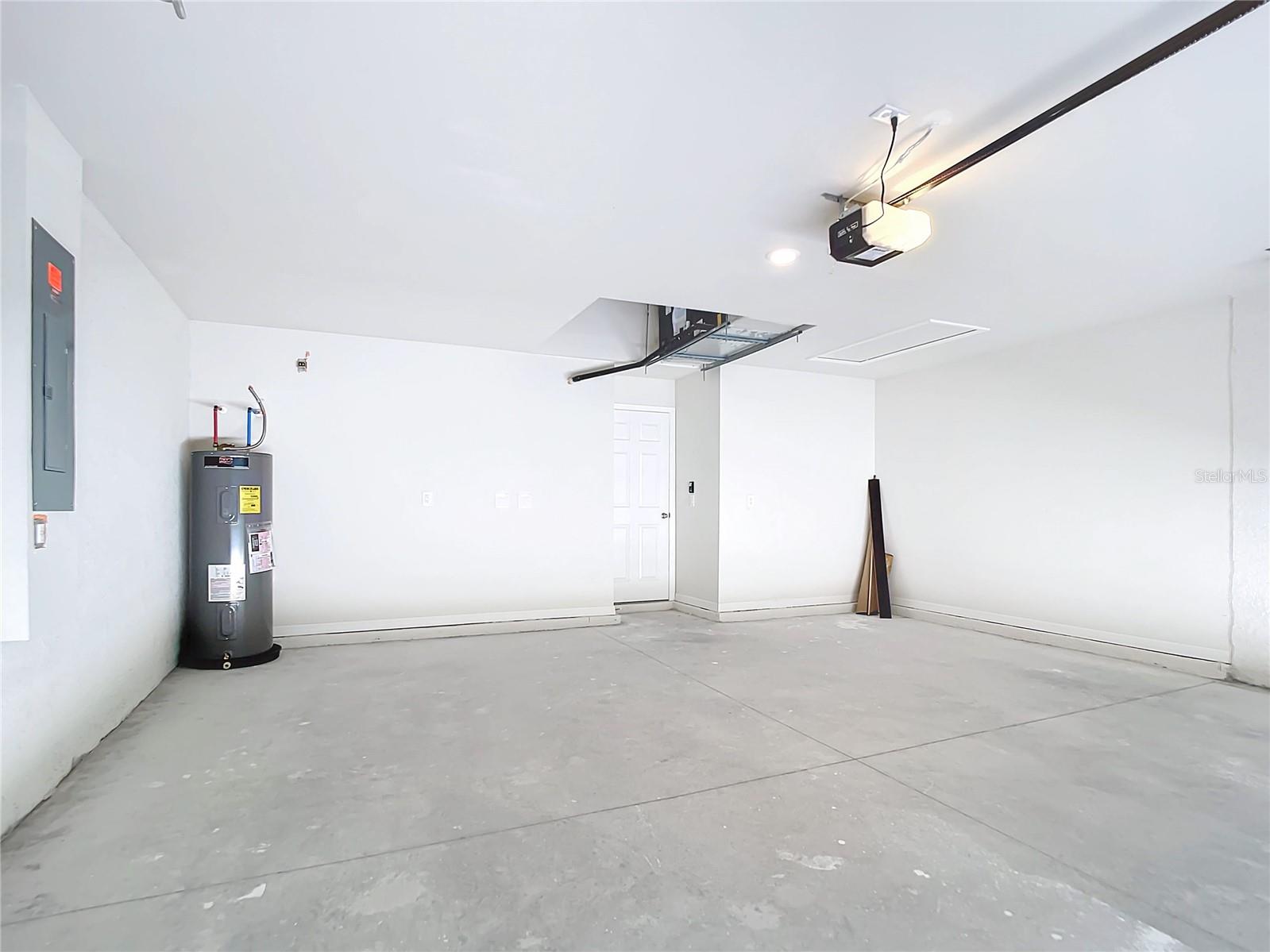 Image 19 of 20 For 14409 Chamberlain Boulevard