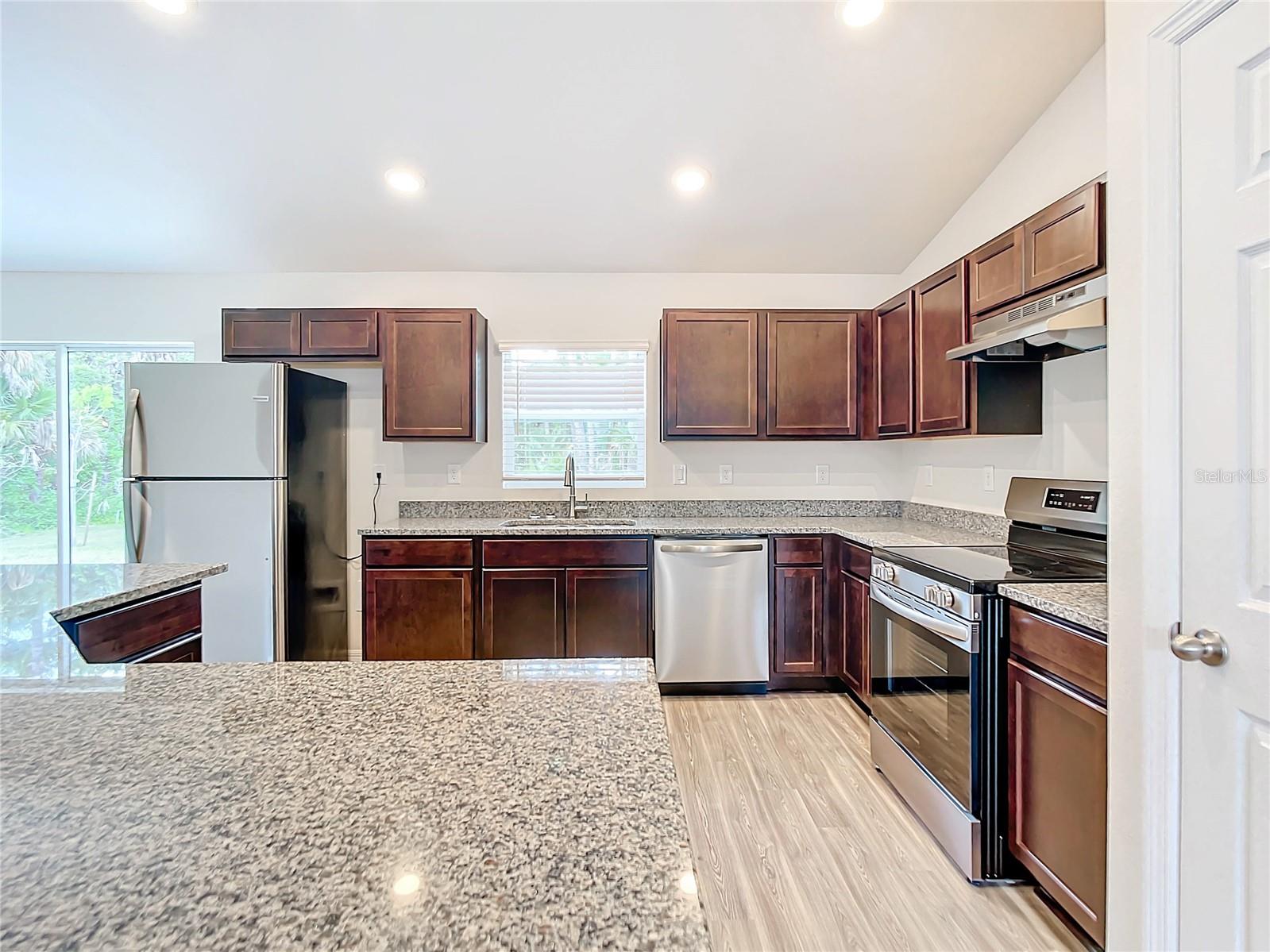 Image 6 of 20 For 14409 Chamberlain Boulevard