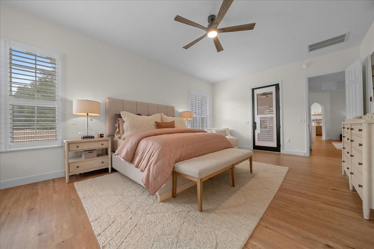Image 44 of 82 For 5131 44th Circle