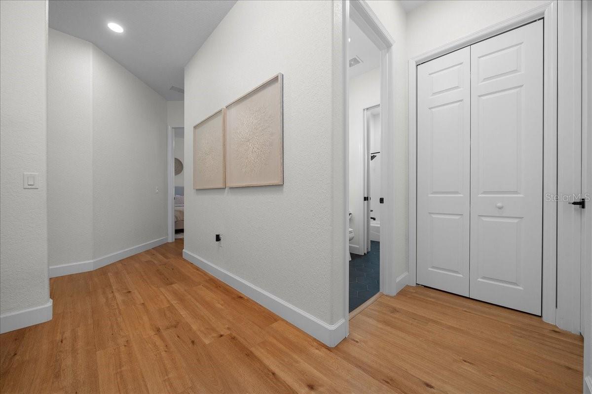 Image 62 of 82 For 5131 44th Circle