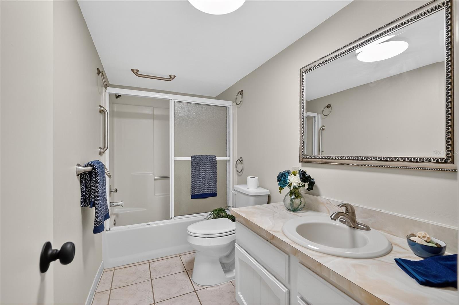 Image 36 of 80 For 12314 Oakleaf Terrace