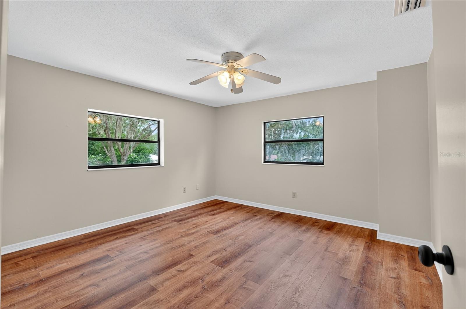 Image 53 of 80 For 12314 Oakleaf Terrace