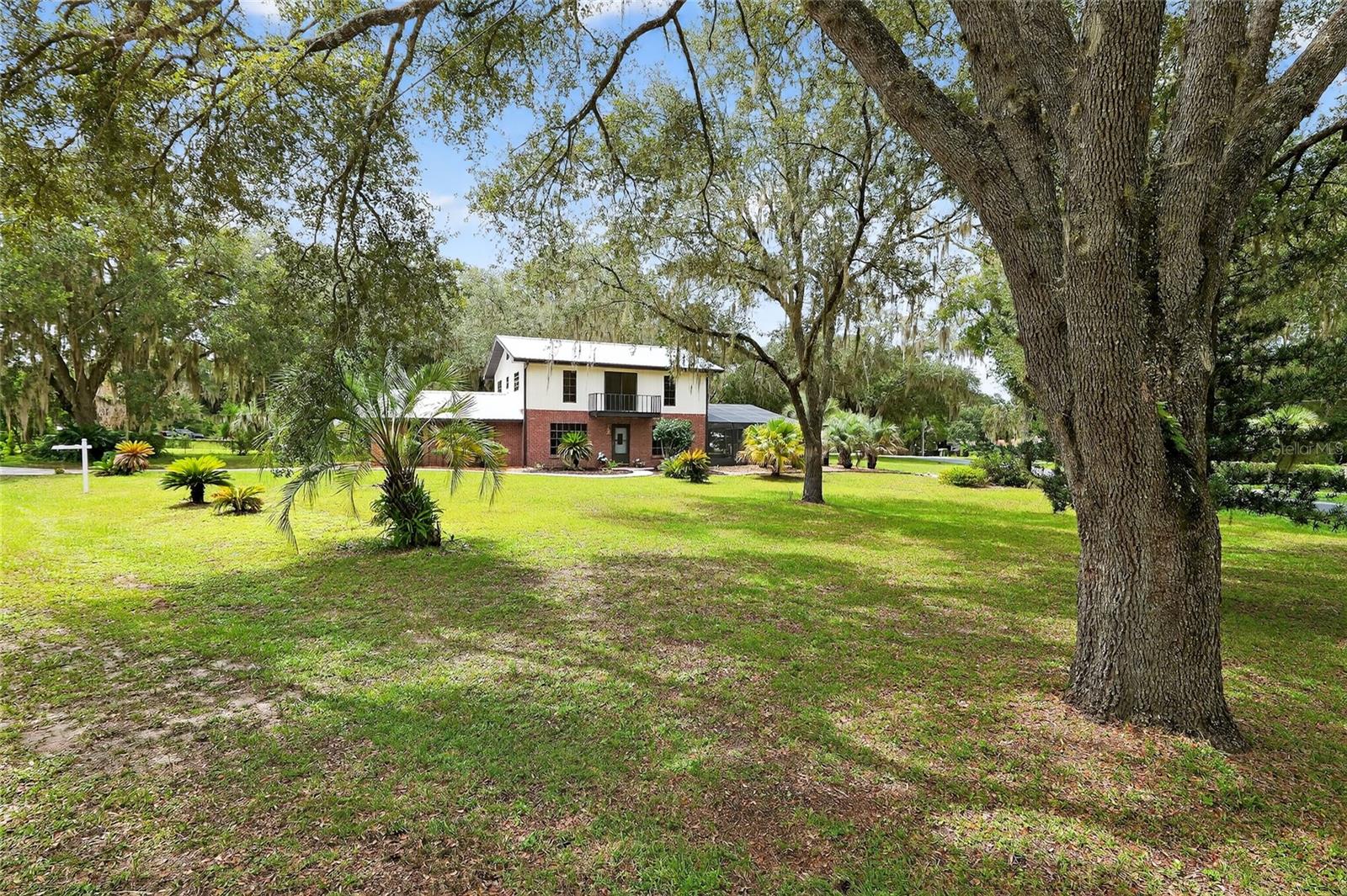 Image 6 of 80 For 12314 Oakleaf Terrace