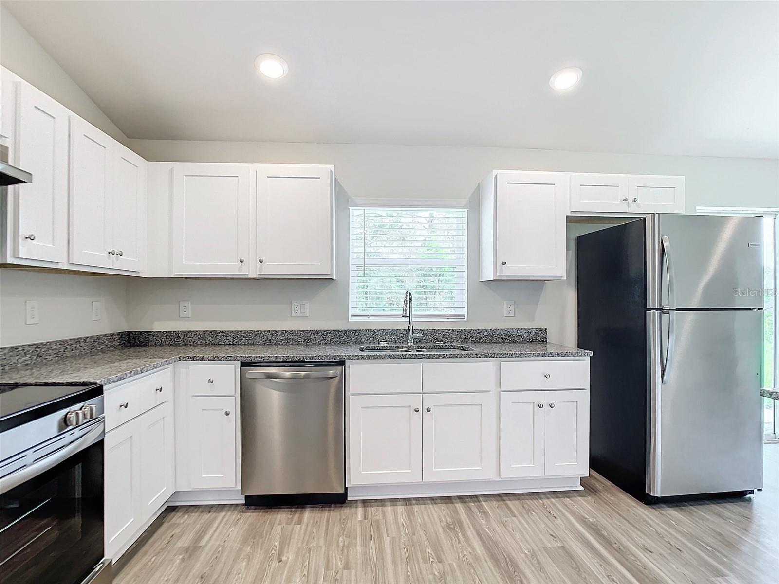 Image 10 of 24 For 772 Biscayne Drive