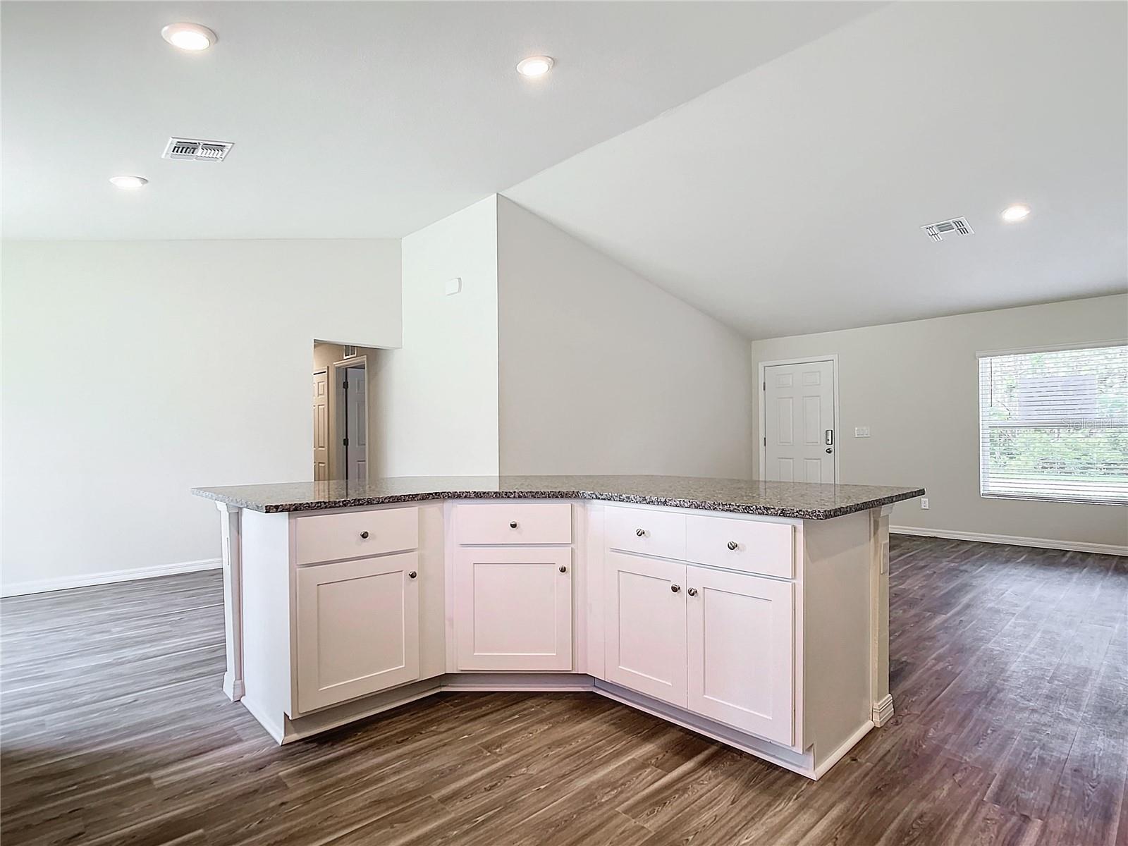 Image 11 of 24 For 772 Biscayne Drive