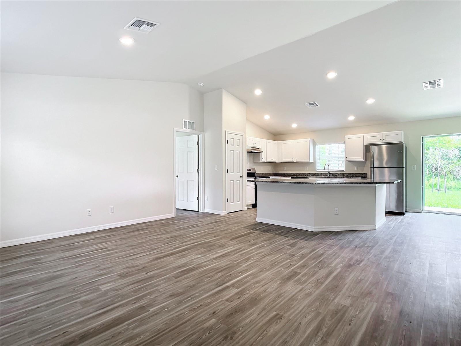 Image 2 of 24 For 772 Biscayne Drive