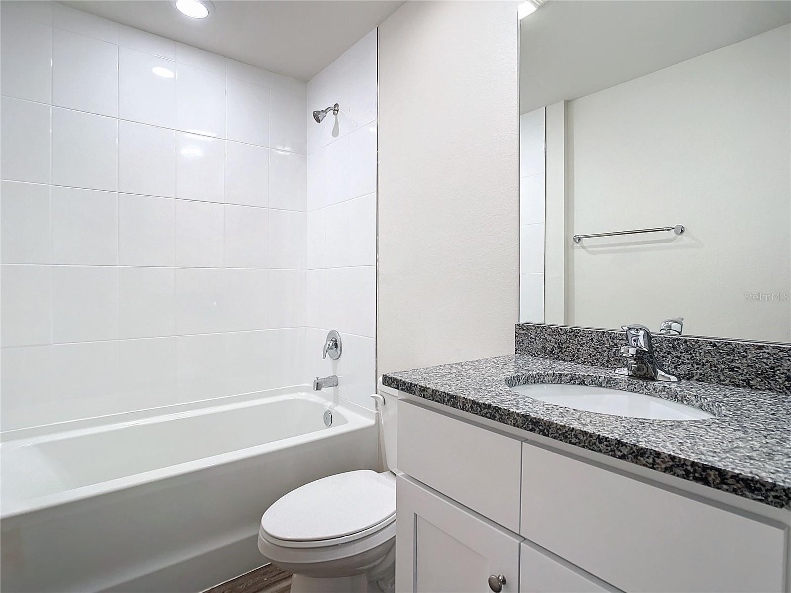 Image 20 of 24 For 772 Biscayne Drive