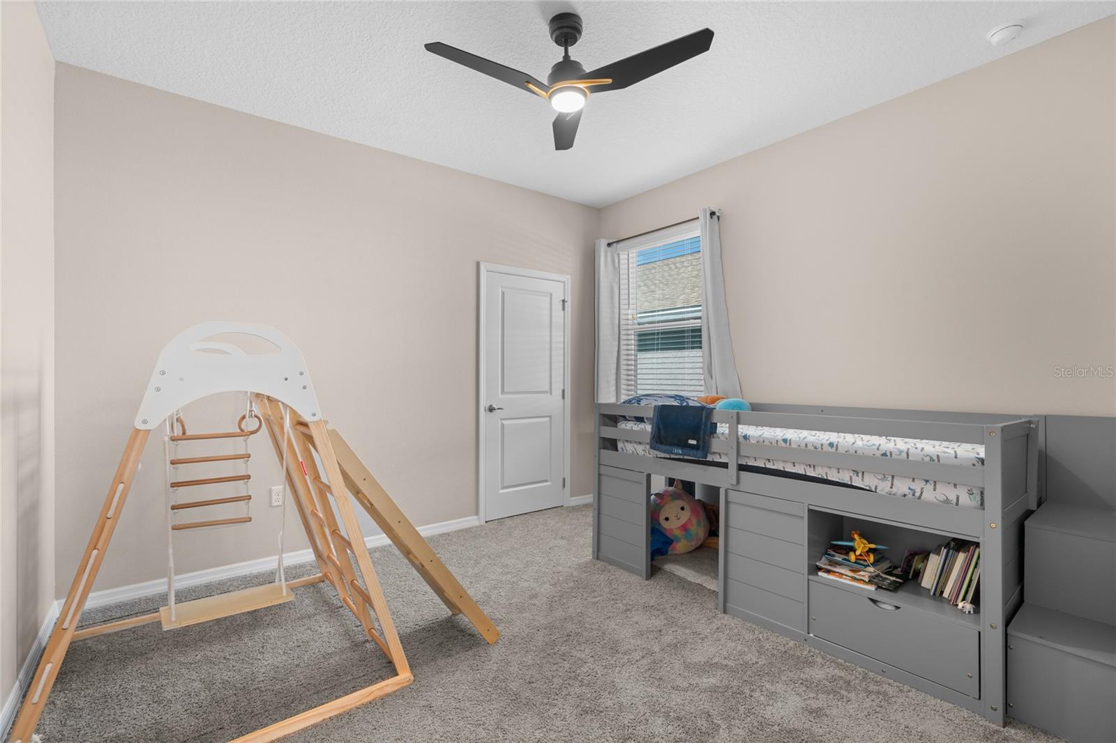 Image 21 of 33 For 7181 64th Street Road