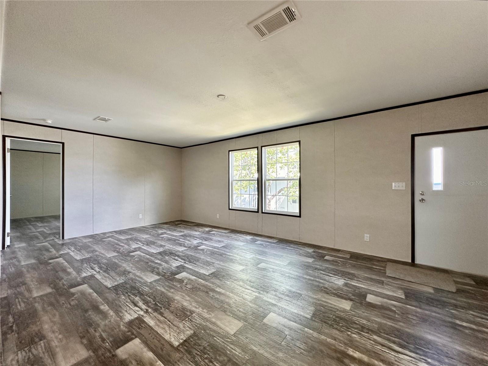 Image 12 of 24 For 8551 Electra Avenue