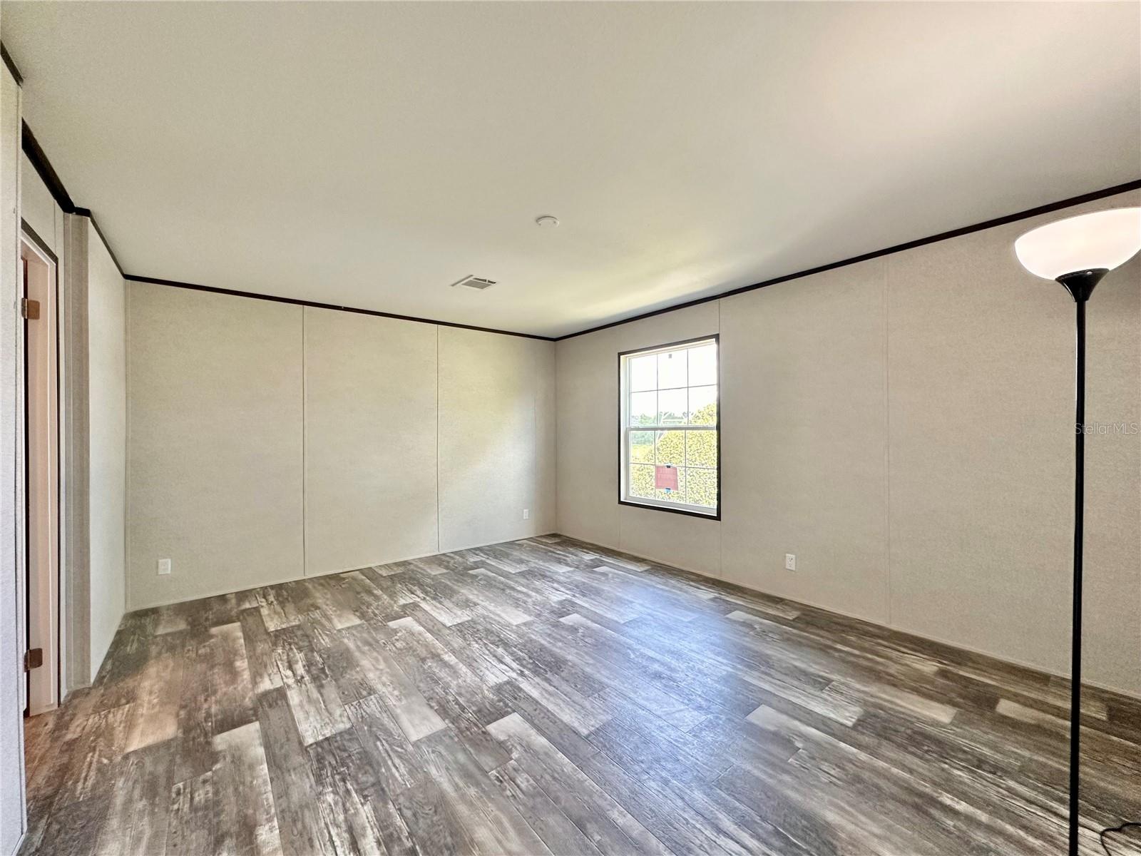 Image 14 of 24 For 8551 Electra Avenue