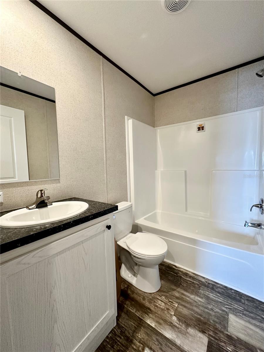 Image 21 of 24 For 8551 Electra Avenue