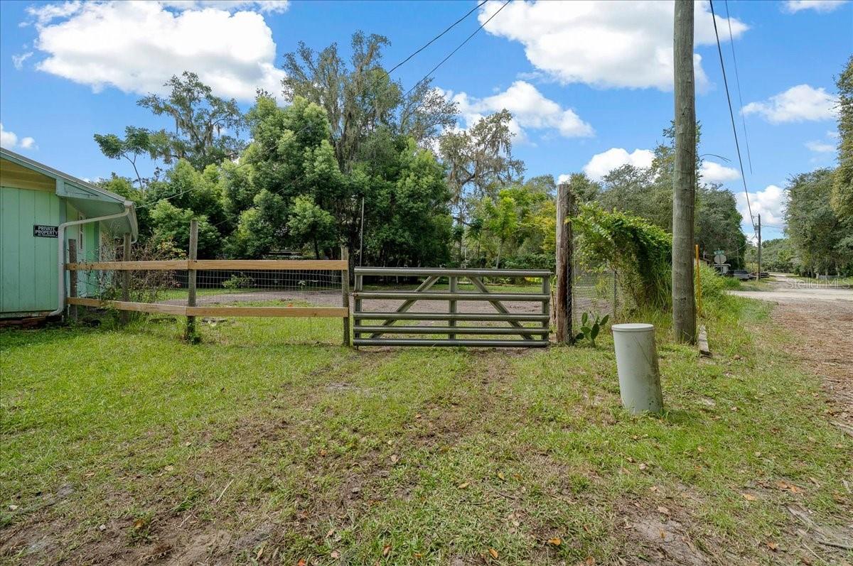 Image 45 of 87 For 25094 132nd Lane