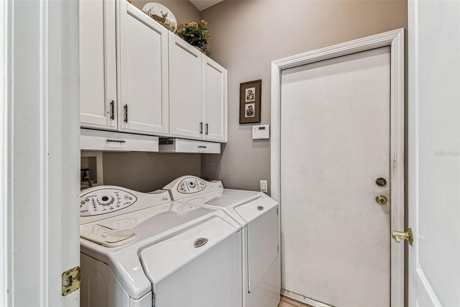 Image 18 of 95 For 9408 Edenton Way