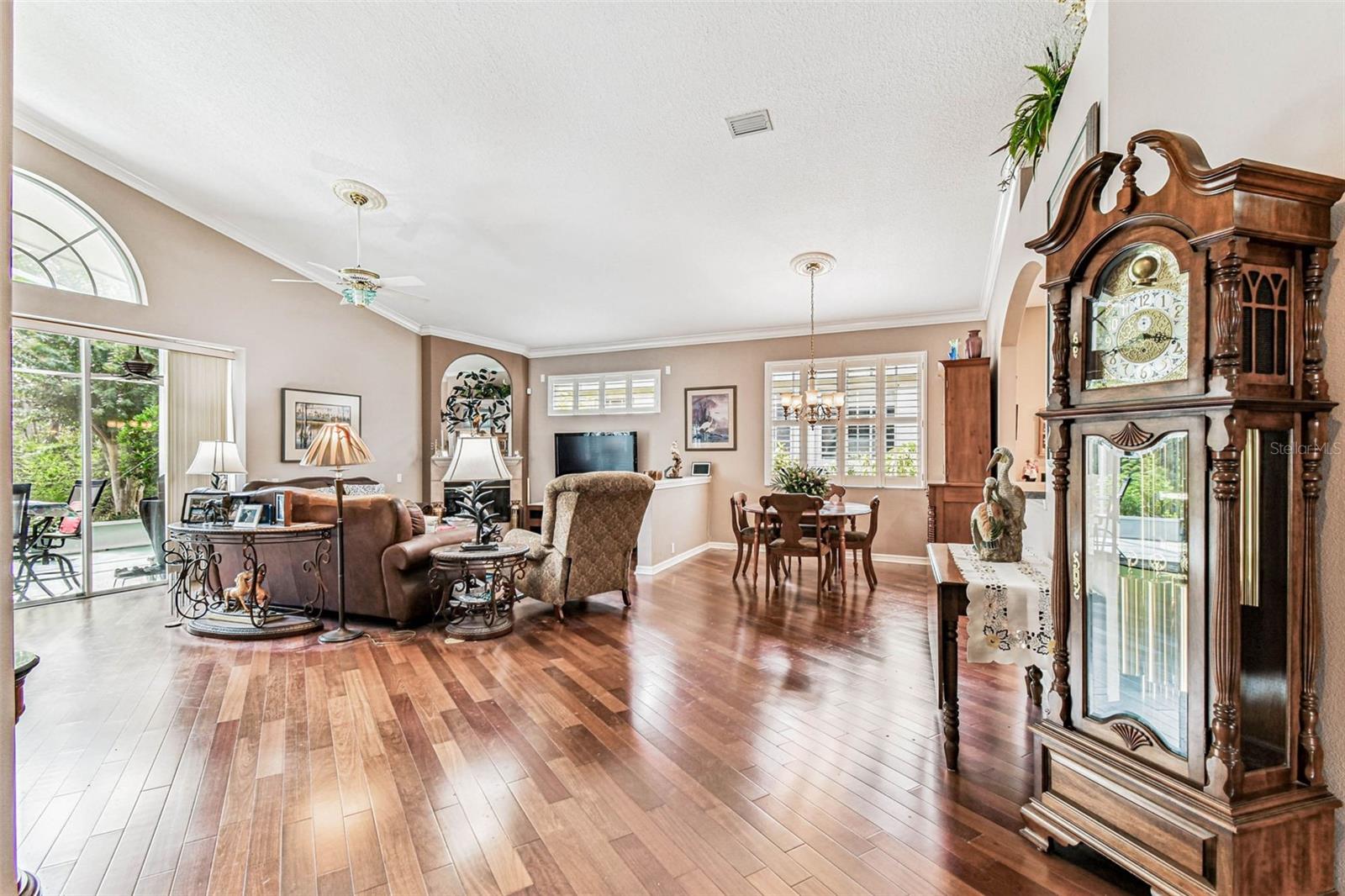 Image 7 of 95 For 9408 Edenton Way
