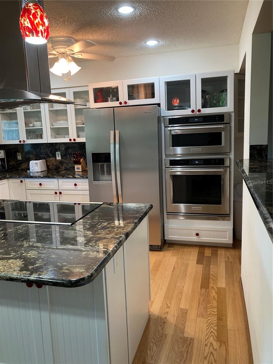 Image 10 of 28 For 8931 98th Street Unit A