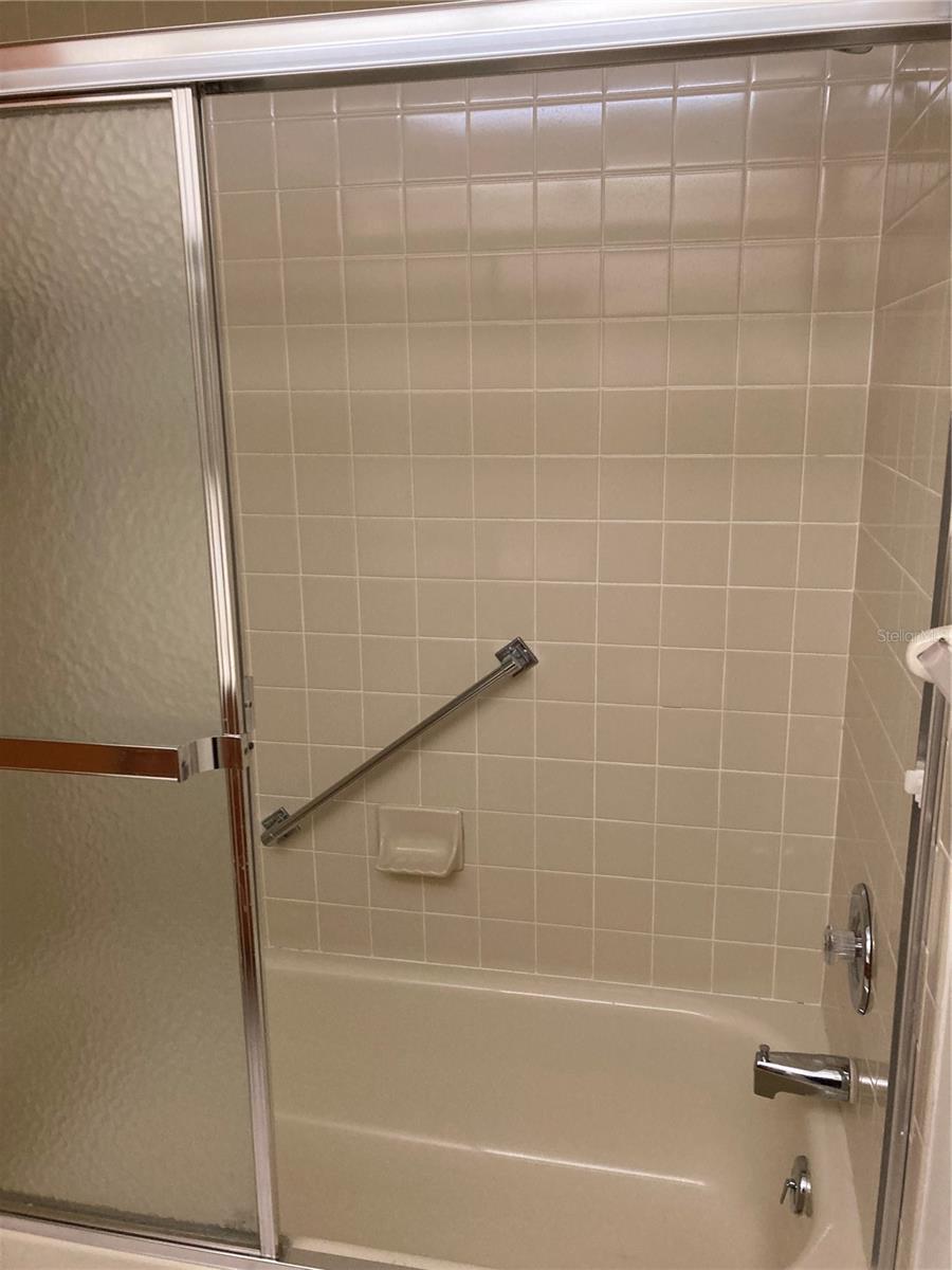 Image 19 of 28 For 8931 98th Street Unit A
