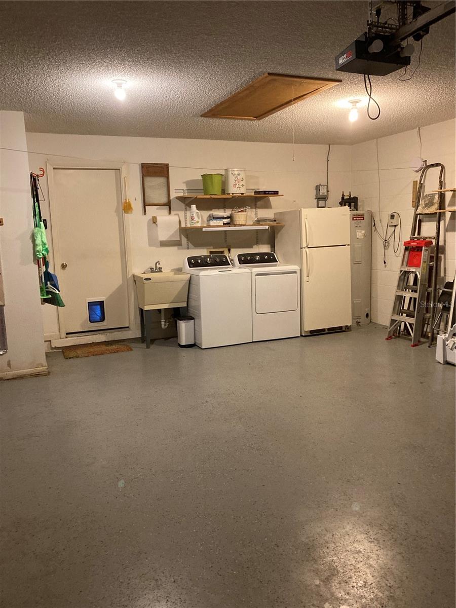 Image 27 of 28 For 8931 98th Street Unit A