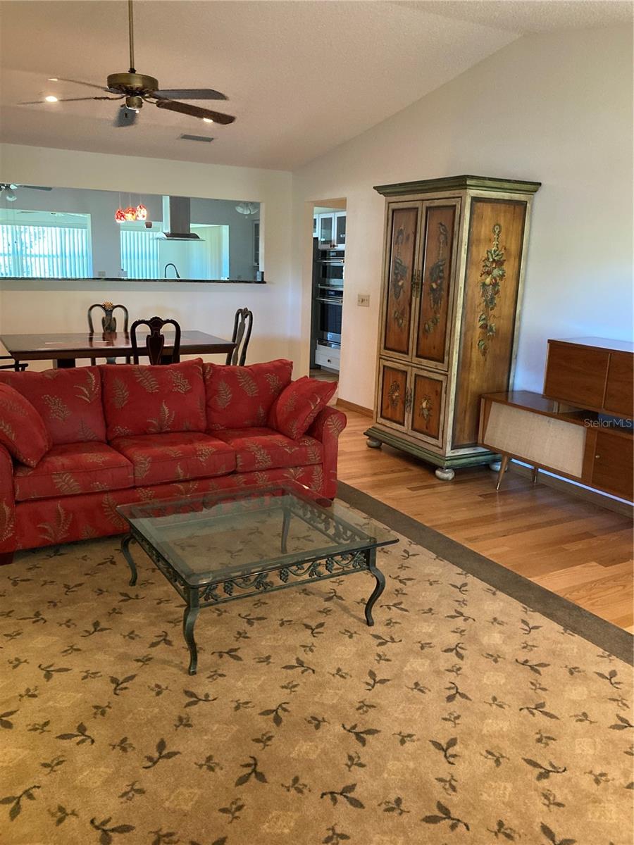 Image 3 of 28 For 8931 98th Street Unit A